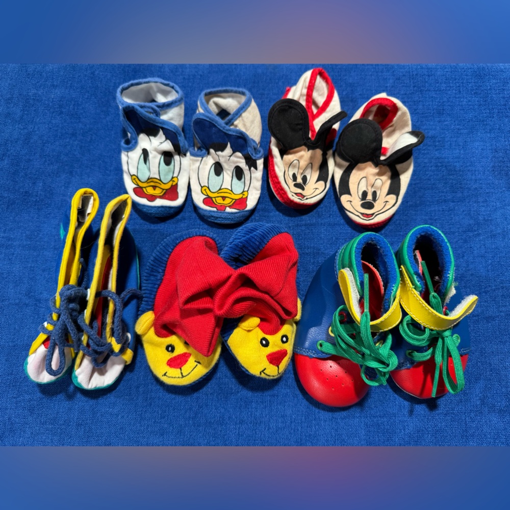 Bundle of Vintage Colorful Cartoon Baby Booties Set 0-3mo